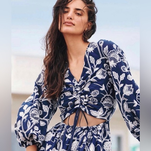 WAIMARI's 'Emanuelle' navy embroidered midi dress NWT - Picture 7 of 13